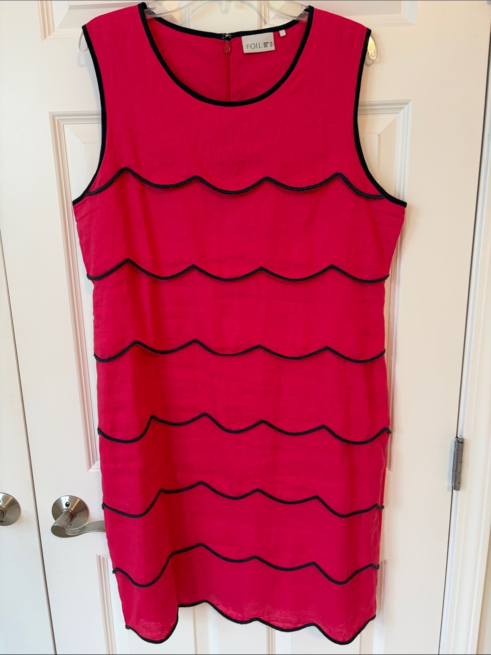 Classy Foil Linen Dress With Scalloped Trim